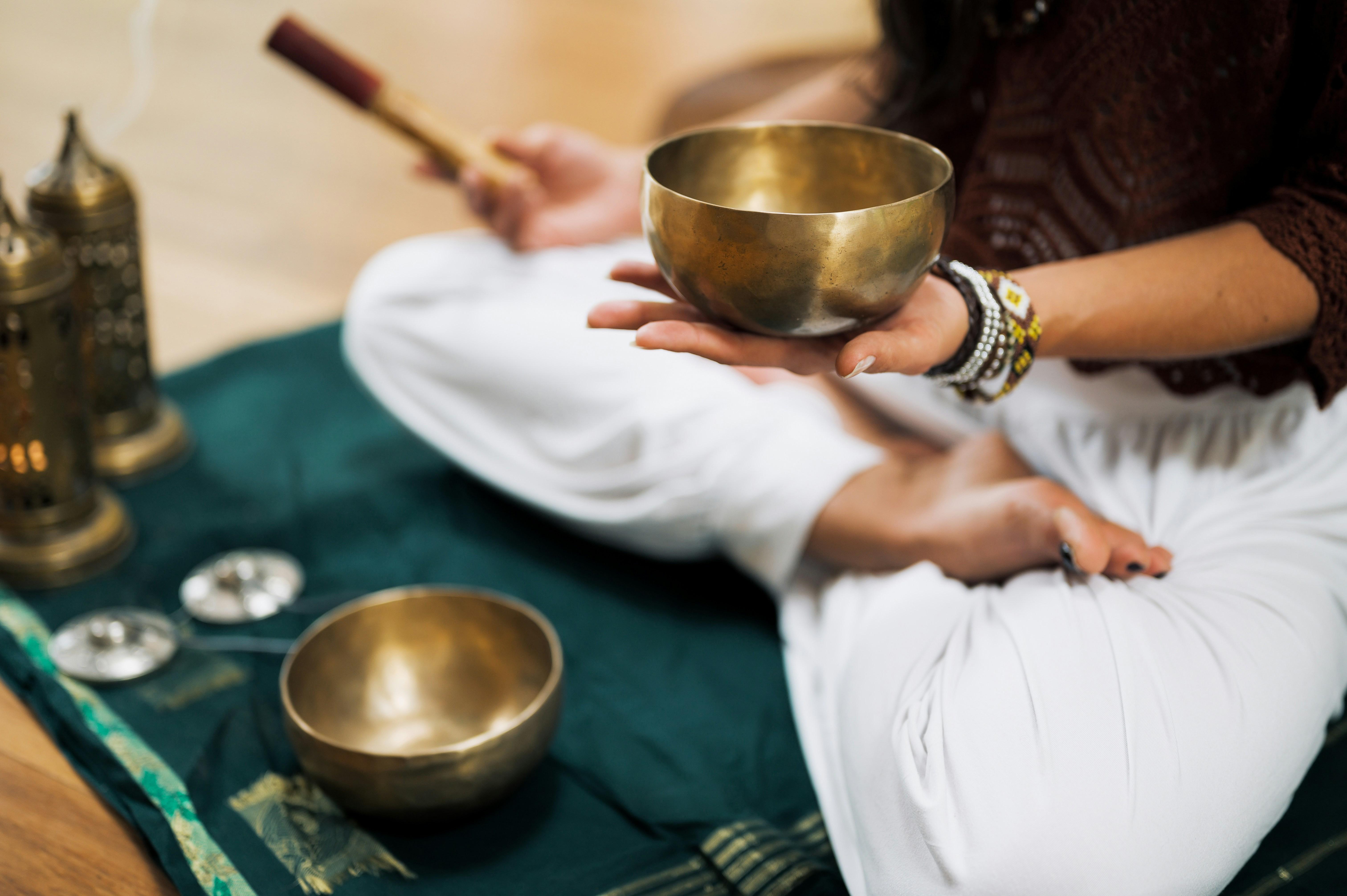 Mindful Harmonies: Integrating Tibetan Techniques into Modern Practices